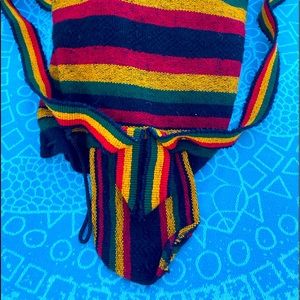 Woven backpack , Rasta color, drawstring closure